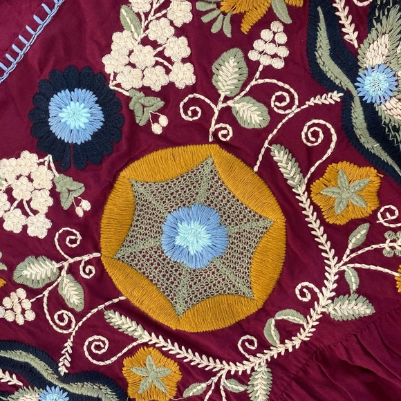 Entro Burgundy Top with Embroidered Detail - Picture 4 of 7